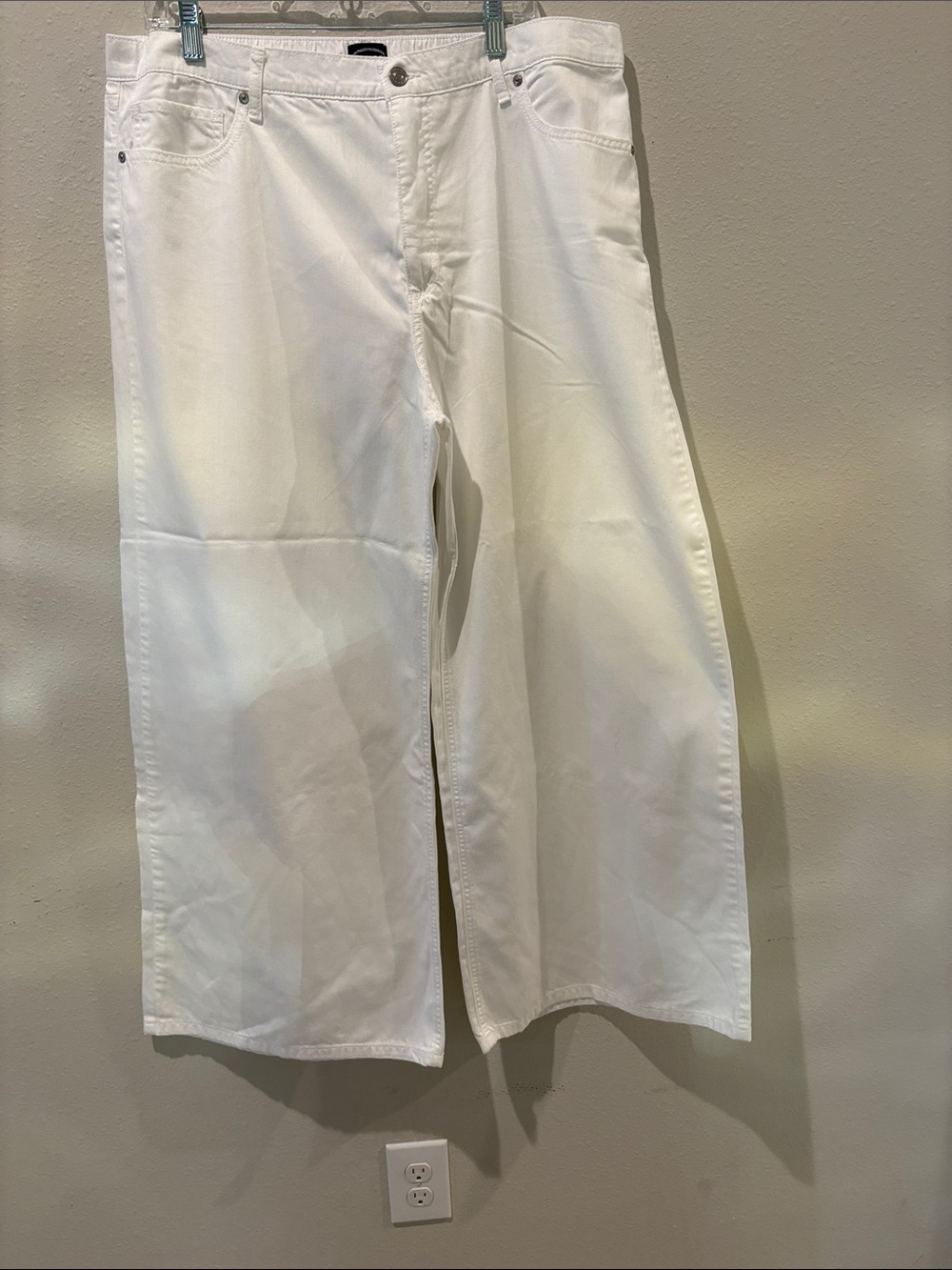 Women’s  White Wide-Leg Casual Cotton blend jeans
